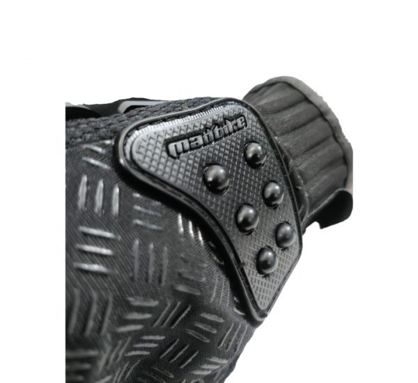 Mad Bike Steel Knuckles Half Gloves- Black - Image 4