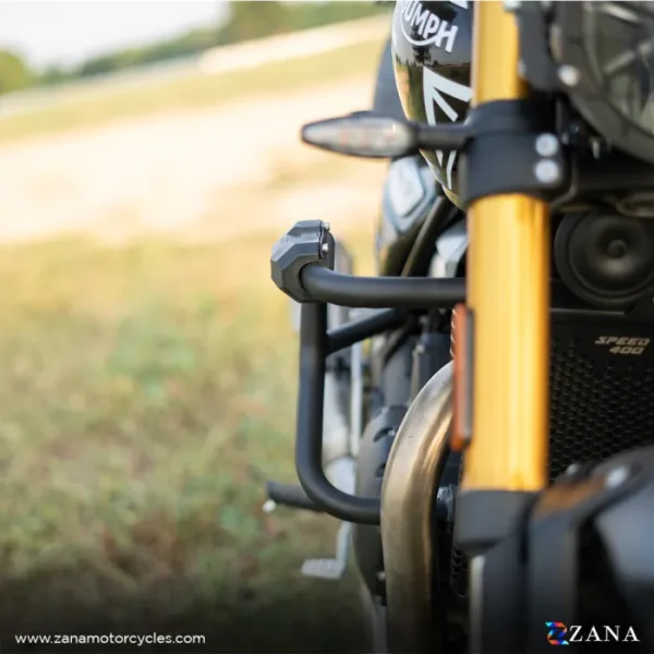 Zana CRASH GUARD WITH PUCK SLIDER BLACK FOR TRIUMPH SPEED 400 - Image 5