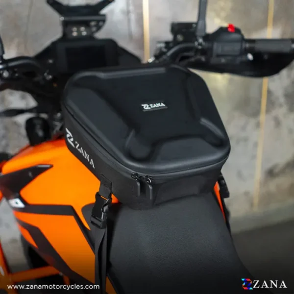 Zana Tripper Tank Bag (8.0 litre) - Image 4