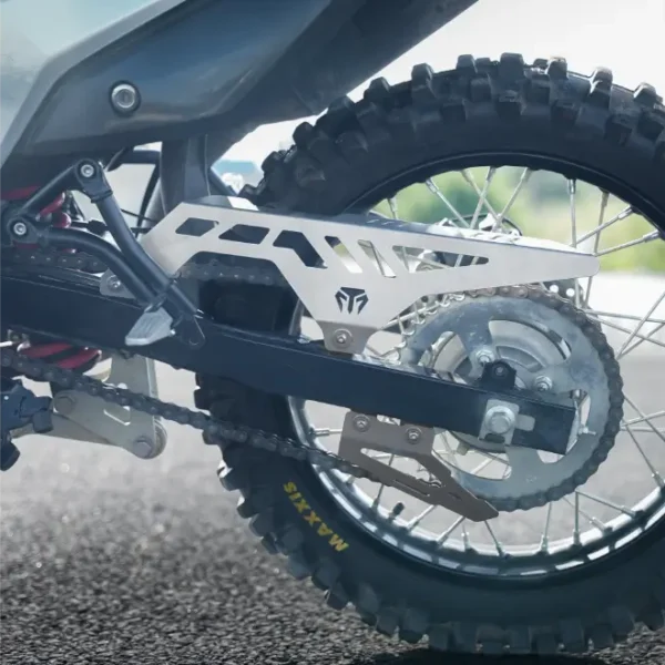 Moto Torque CHAIN GUARD SILVER FOR XPULSE 210