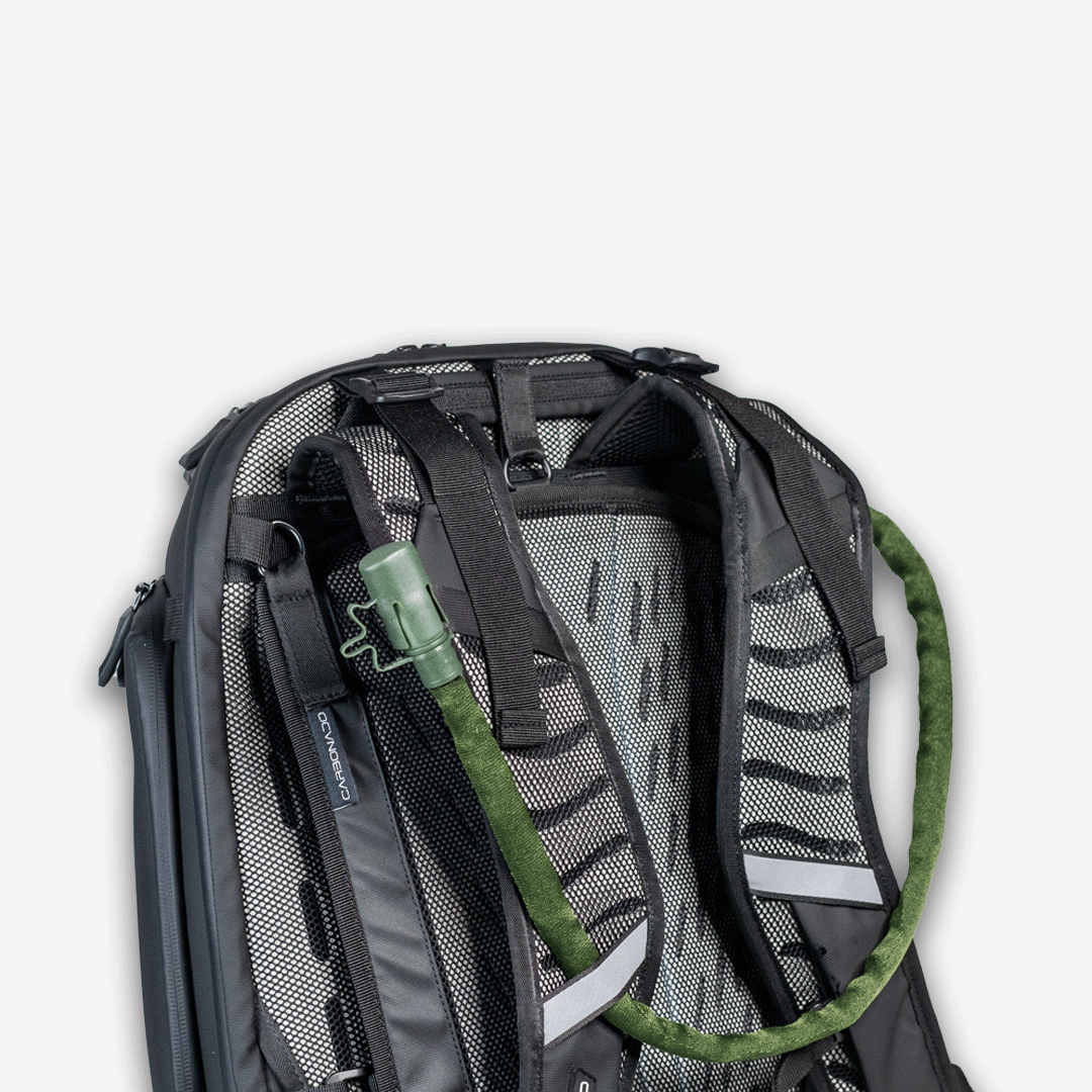 CARBONADO GT3 Hydration Bladder Holder - Image 6