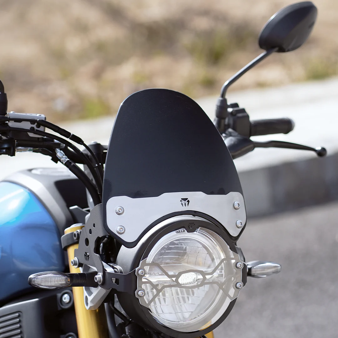 MOTO TORQUE YAMAHA XSR 155 HEADLIGHT GUARD WITH ACRYCLIC - Image 2