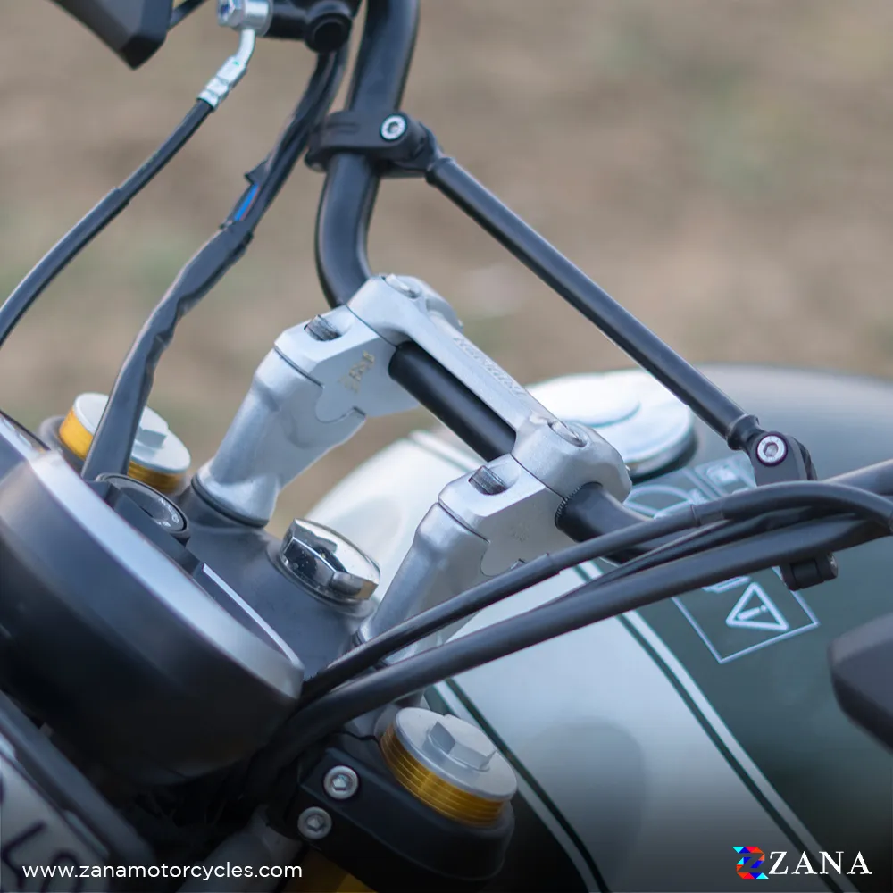 Zana - Offset Handlebar Riser Silver for Triumph Scrambler 400 X / Scrambler 400 XC / Tracker 400 - Image 5